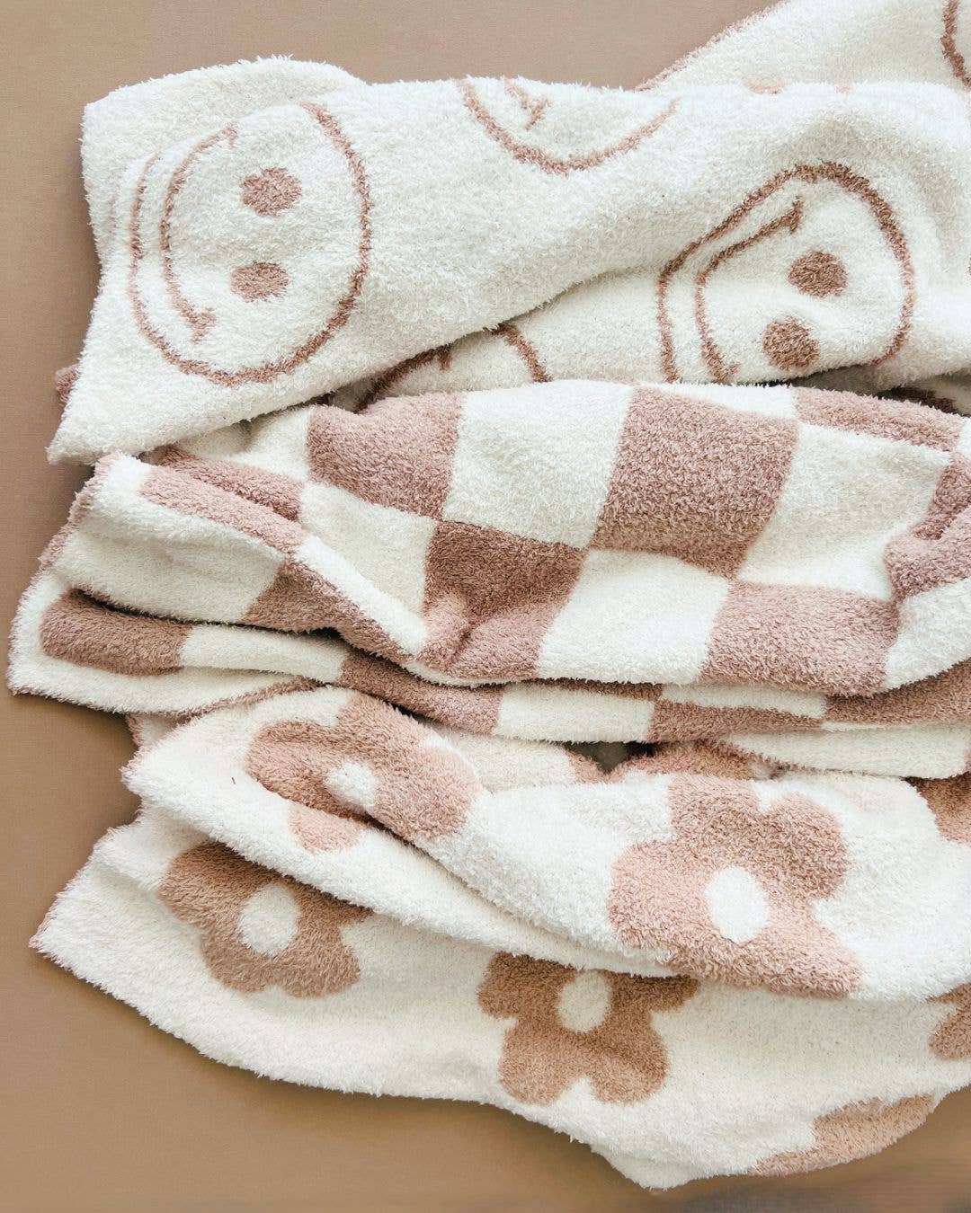 Checkered Plush Baby Blanket | Latte